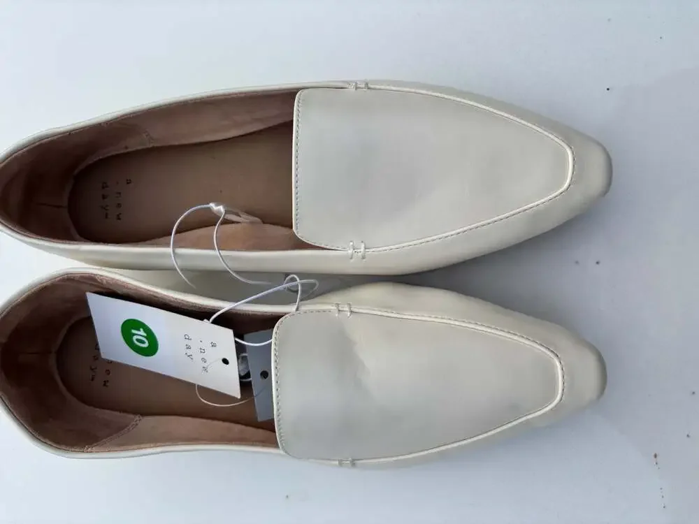 A New Day Women's Hayes Loafer Flats, Cream, Size 10